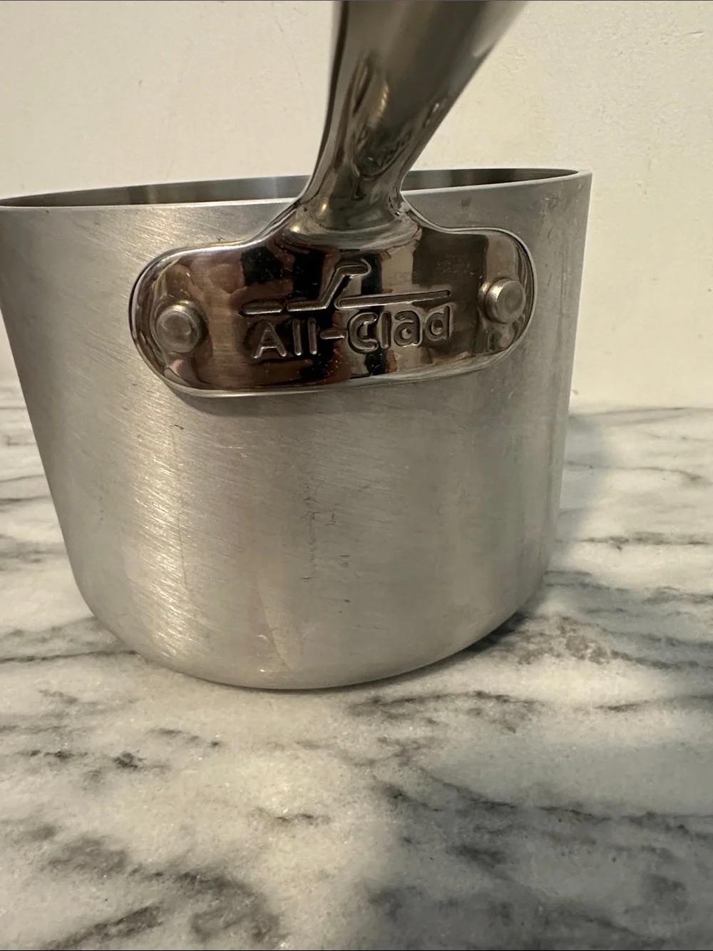 All clad mc2 brushed Stainless Steel 2Qt Saucepan made in USA